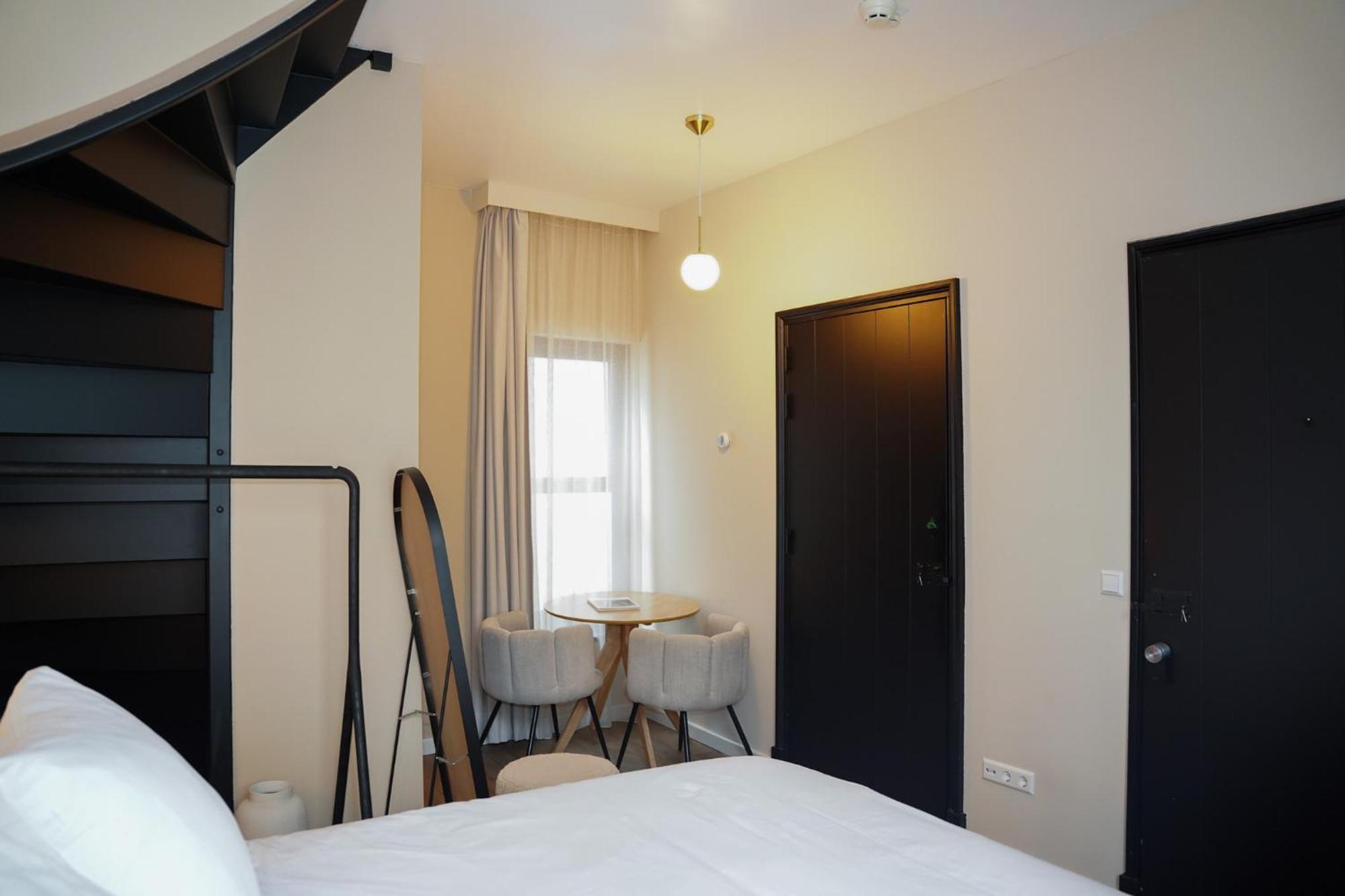 Boutique Hotel Johannes Делфт Экстерьер фото